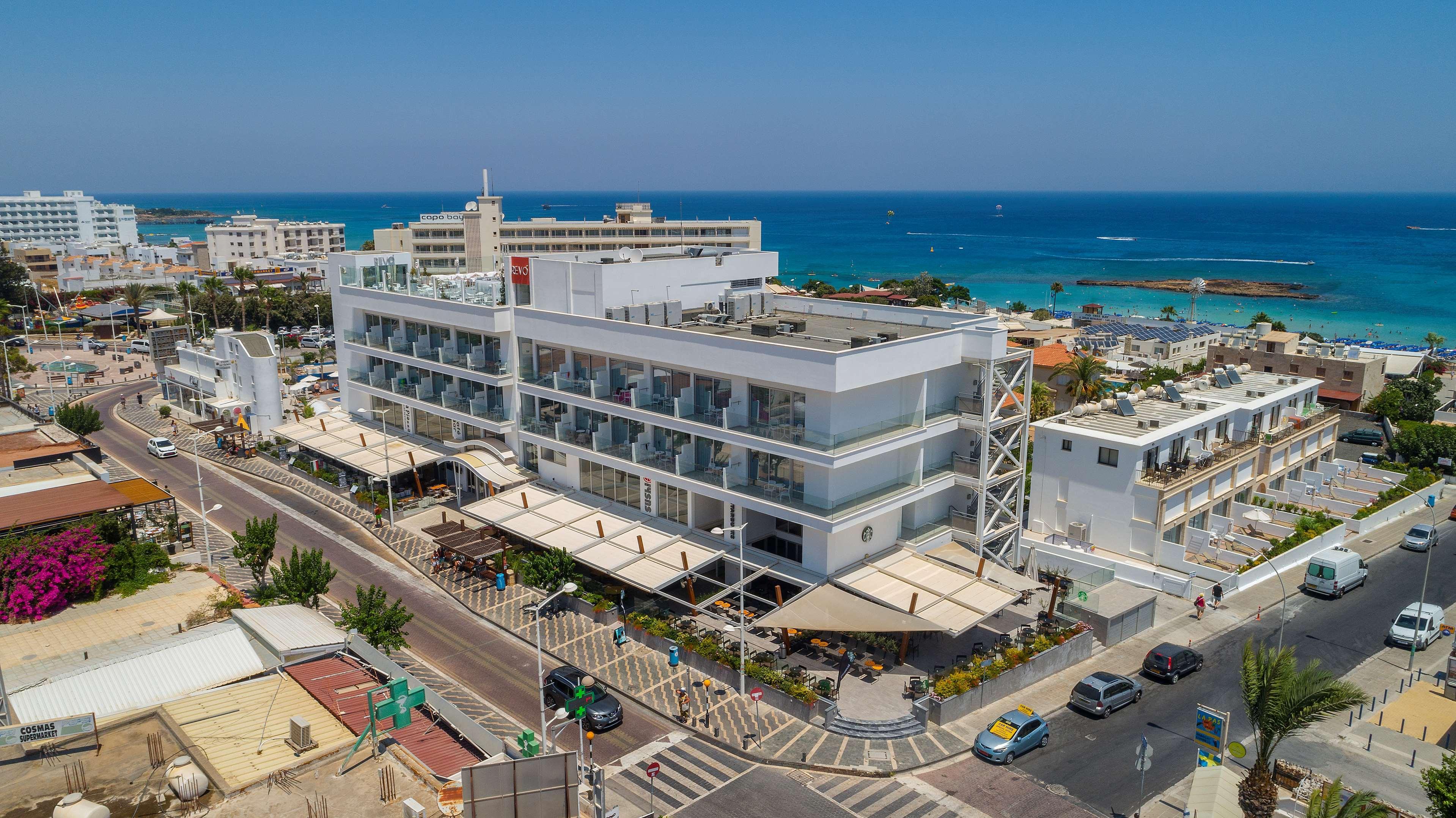 Protaras Plaza Hotel Bagian luar foto