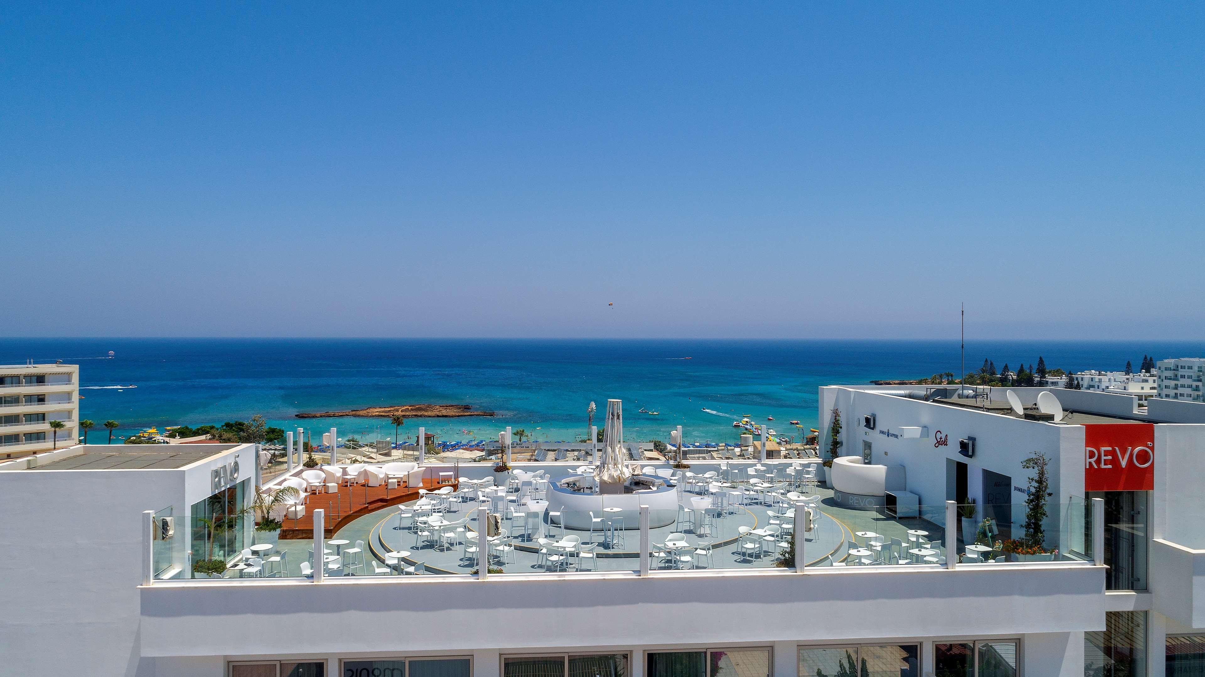 Protaras Plaza Hotel Bagian luar foto