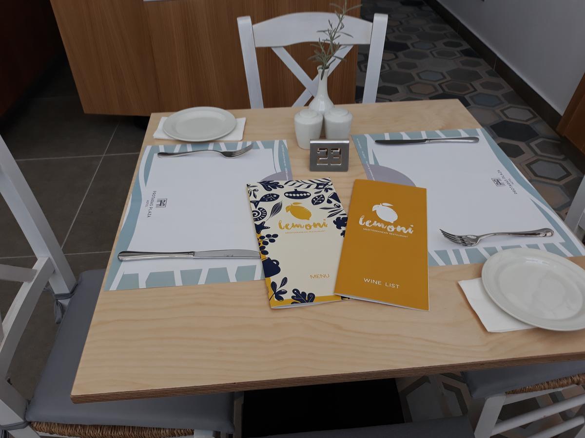 Protaras Plaza Hotel Bagian luar foto