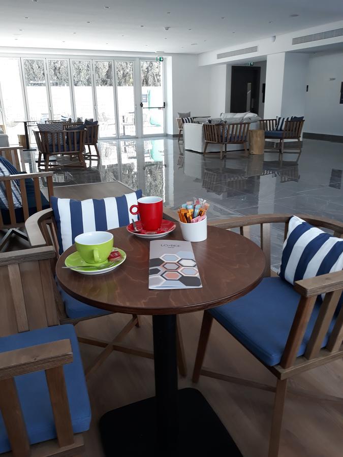 Protaras Plaza Hotel Bagian luar foto