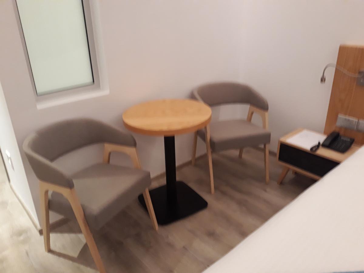 Protaras Plaza Hotel Bagian luar foto