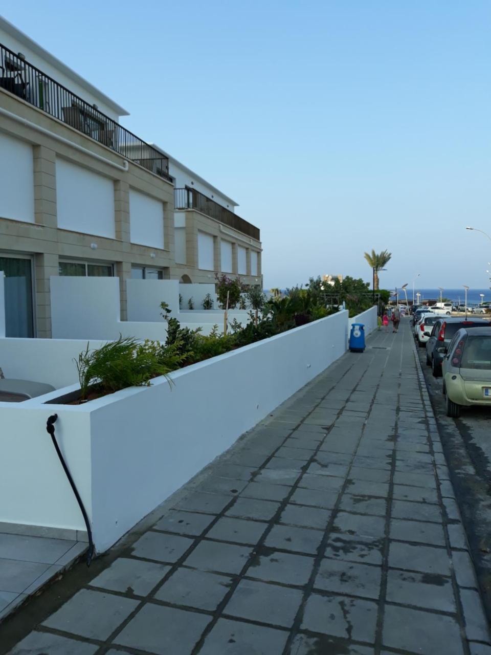 Protaras Plaza Hotel Bagian luar foto