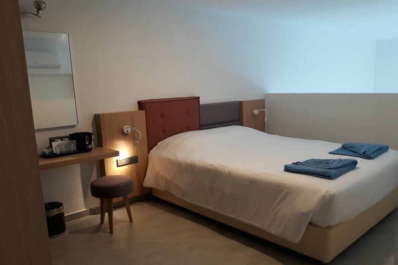 Protaras Plaza Hotel Bagian luar foto